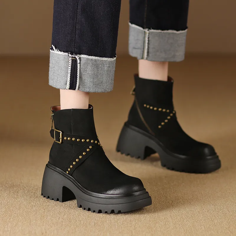 Ruby L Ankle Boots Women's Black-4