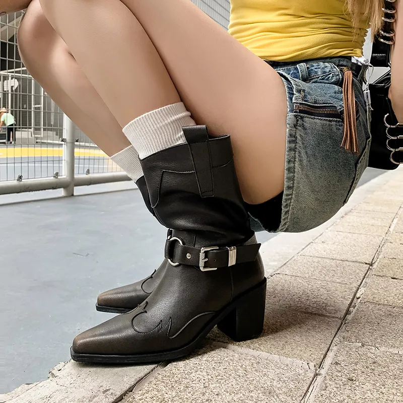 Ruby L Ankle Boots Women's-1