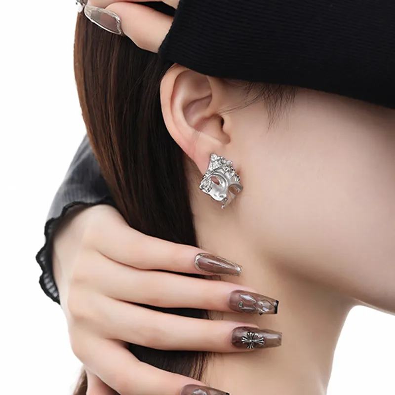 DTOTO Alloy Stud Earrings Unisex-1