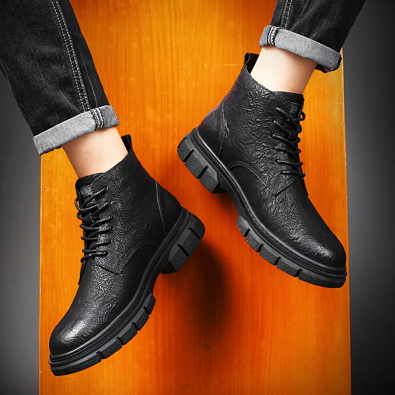 Bull Thunder Crew Martin Boot Men's-18
