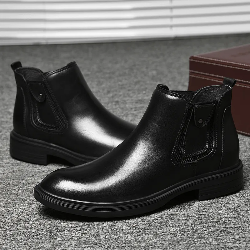 Bull Thunder Short Chelsea Boots Unisex Black-5