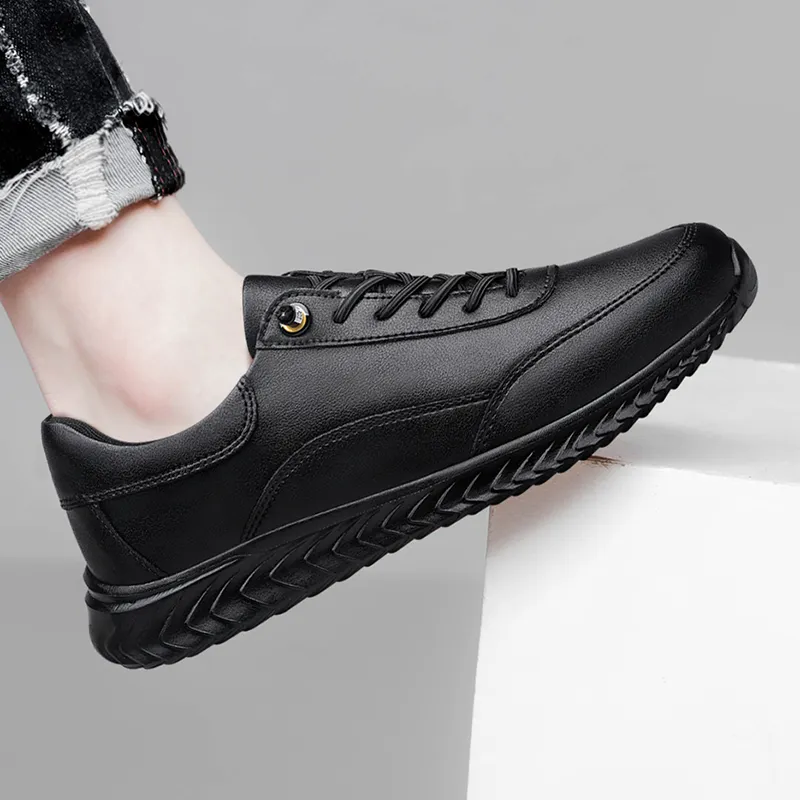 Bull Thunder Low Top Casual Shoes Men's Black-1