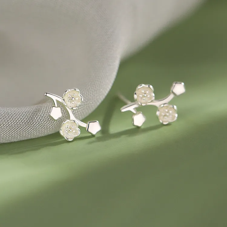 QUIET LOVE Alloy Stud Earrings Women's-3