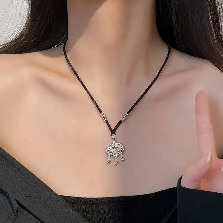 QUIET LOVE Alloy Necklaces Unisex-1