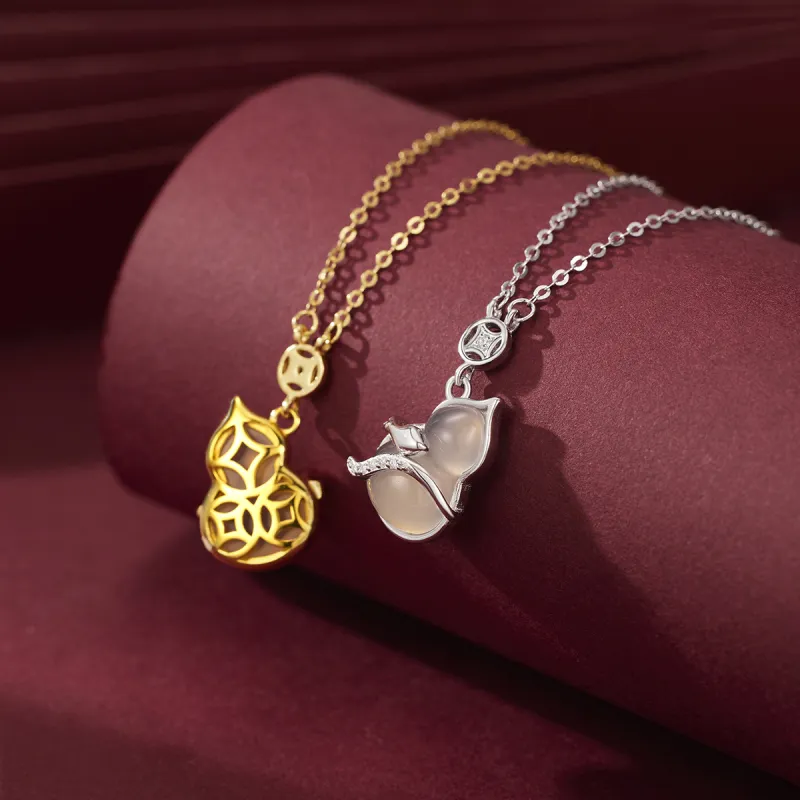 QUIET LOVE Chalcedony Necklaces Women's-7