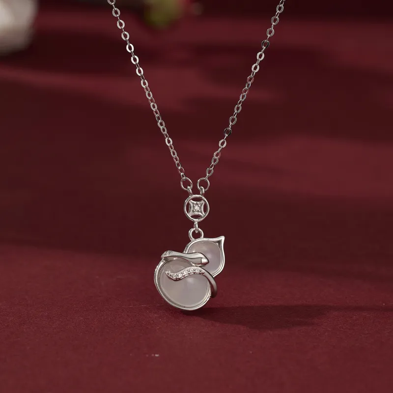 QUIET LOVE Chalcedony Necklaces Women's-1