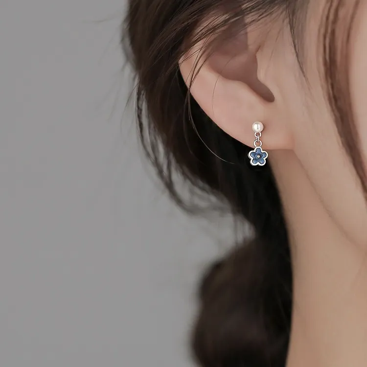 QUIET LOVE S925 Silver Stud Earrings Women's-1
