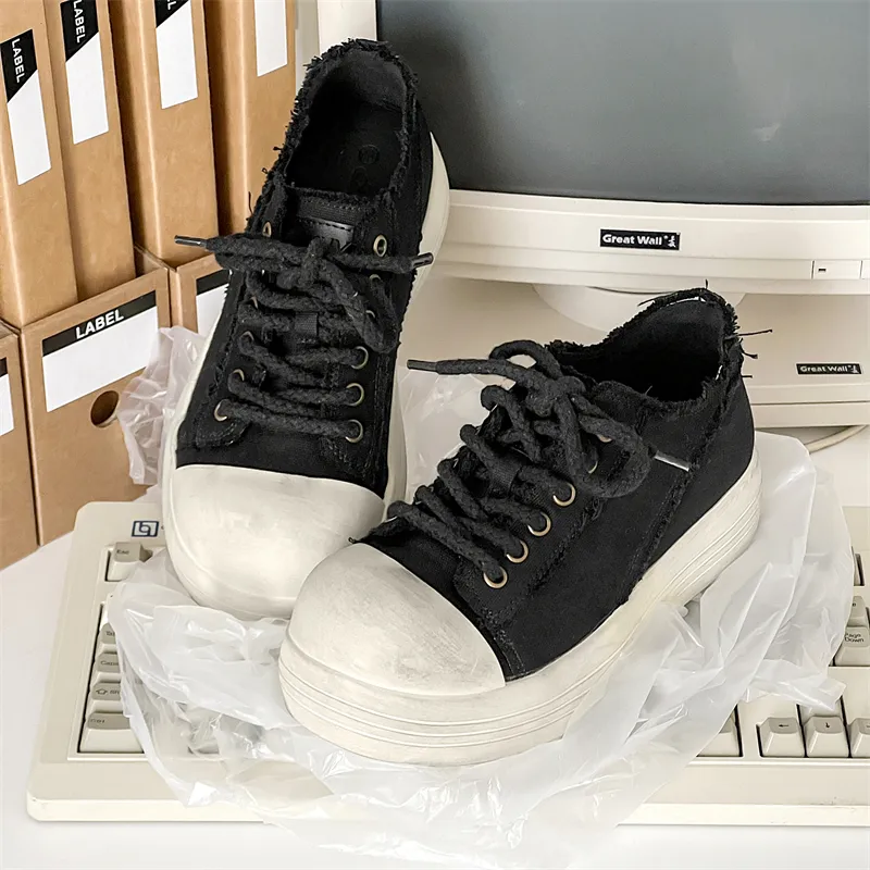 MODENGPAN Lightweight Low Top Canvas Shoes Unisex-1