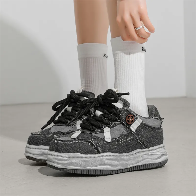 MODENGPAN Lightweight And Breathable Low Top Skateboard Shoes Unisex Gray-9