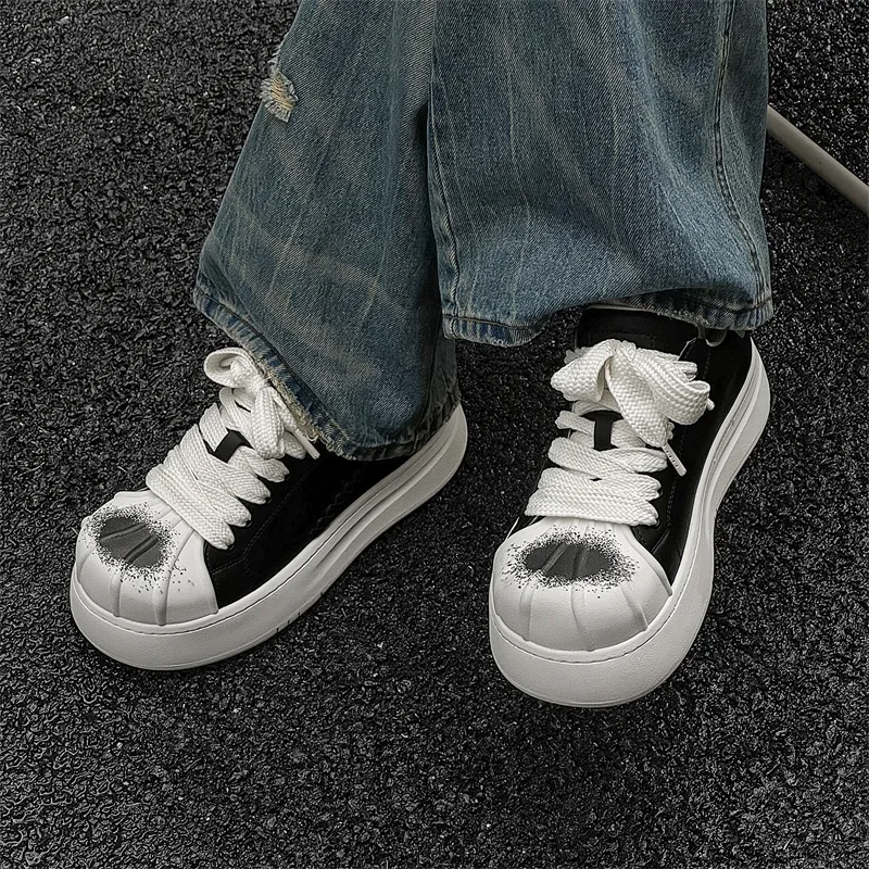 MODENGPAN Breathable Height Increasing Low-Top Skateboard Shoes Unisex Black-1