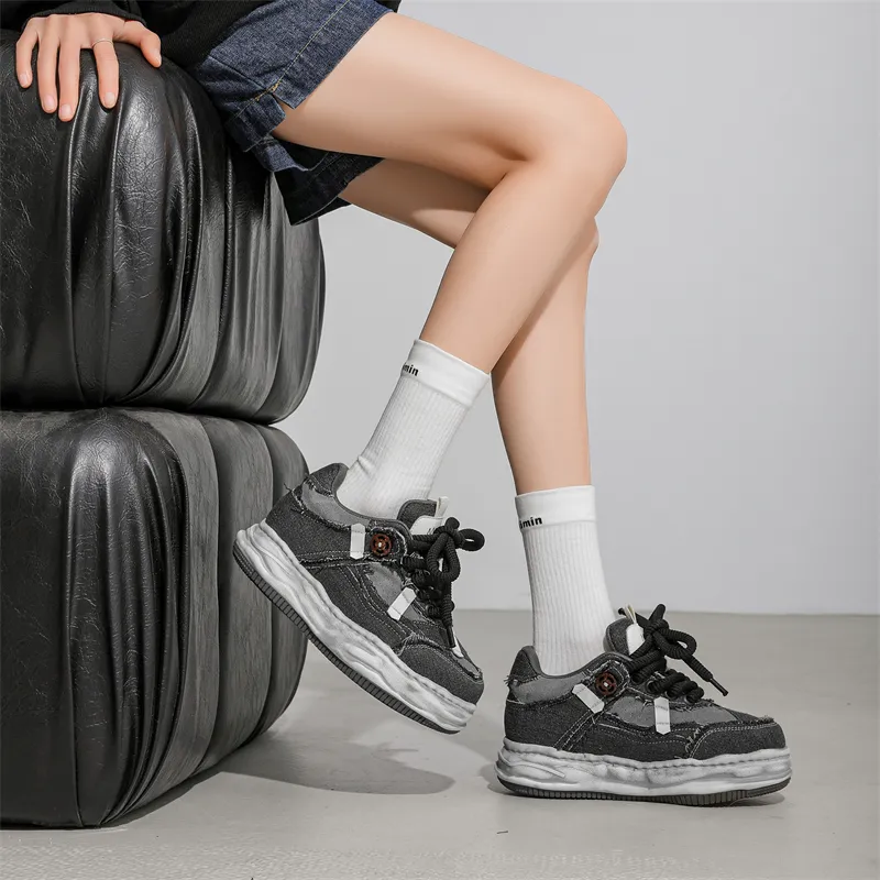 MODENGPAN Lightweight And Breathable Low Top Skateboard Shoes Unisex Gray-7