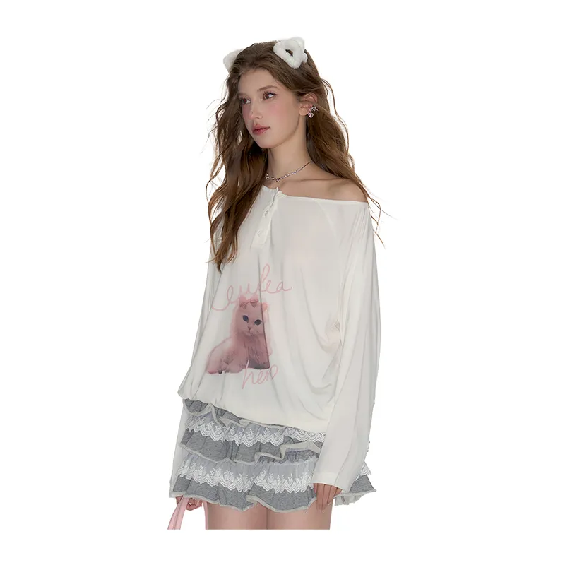 Guuka Hero Sweatshirt Women's White-1