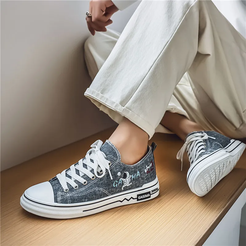 King Jinmai Low Top Canvas Shoes Men's-9