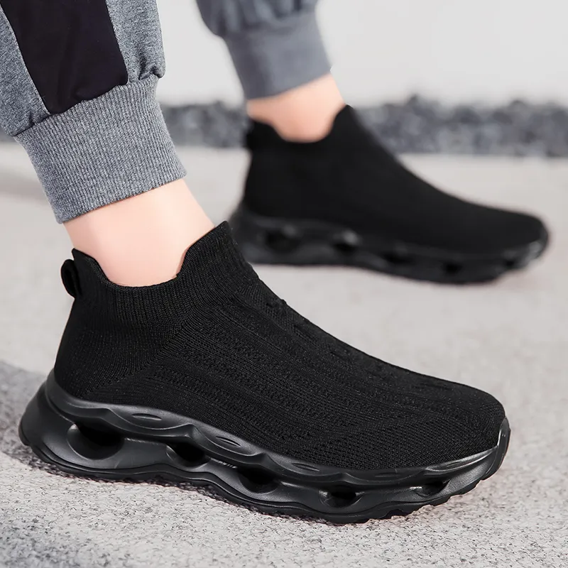 King Jinmai Breathable And Lightweight Low Top Casual Shoes Unisex-4