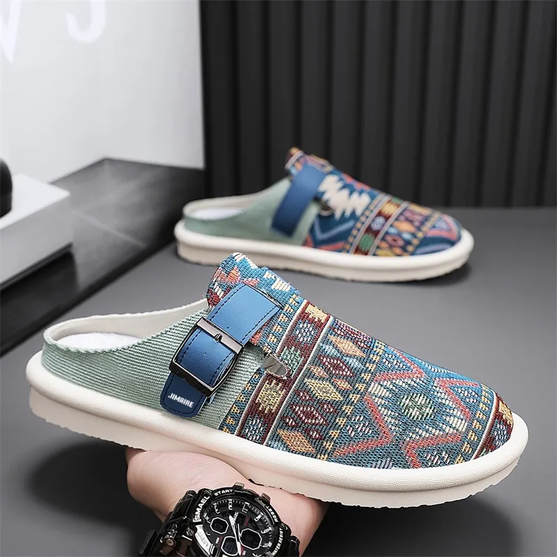 King Jinmai Slip Resistant Closed Toe Slippers Men's-1