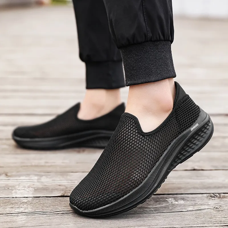 King Jinmai Breathable Low Top Casual Shoes Men's-2