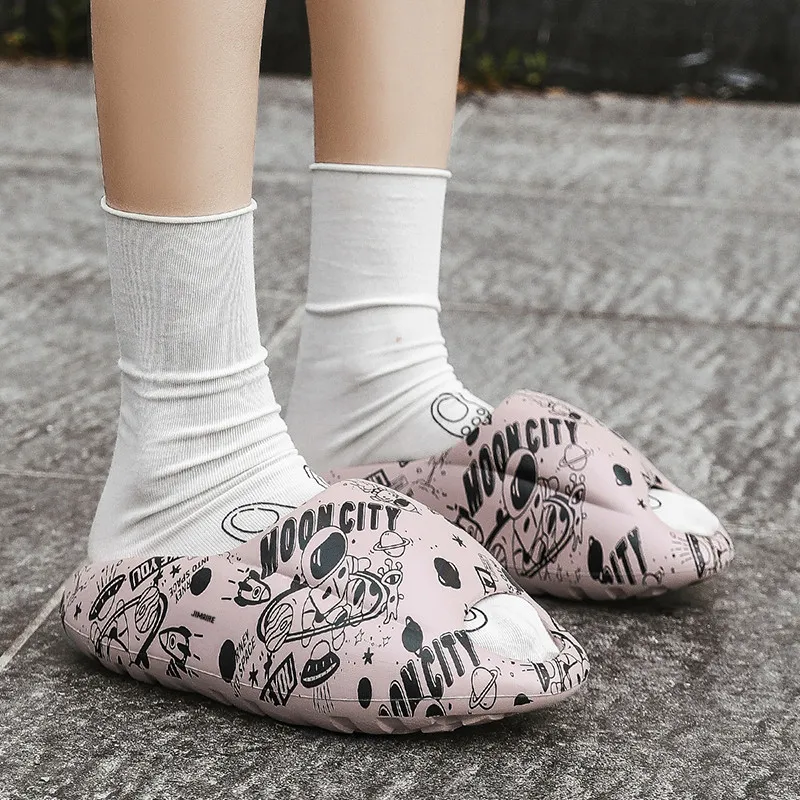 King Jinmai EVA Graffiti Slide Slippers Unisex-11