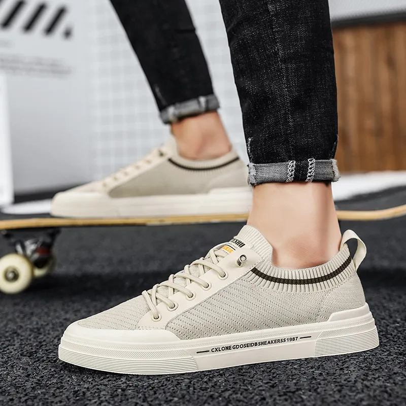 King Jinmai Slip Resistant Low Top Skateboard Shoes Men's-8