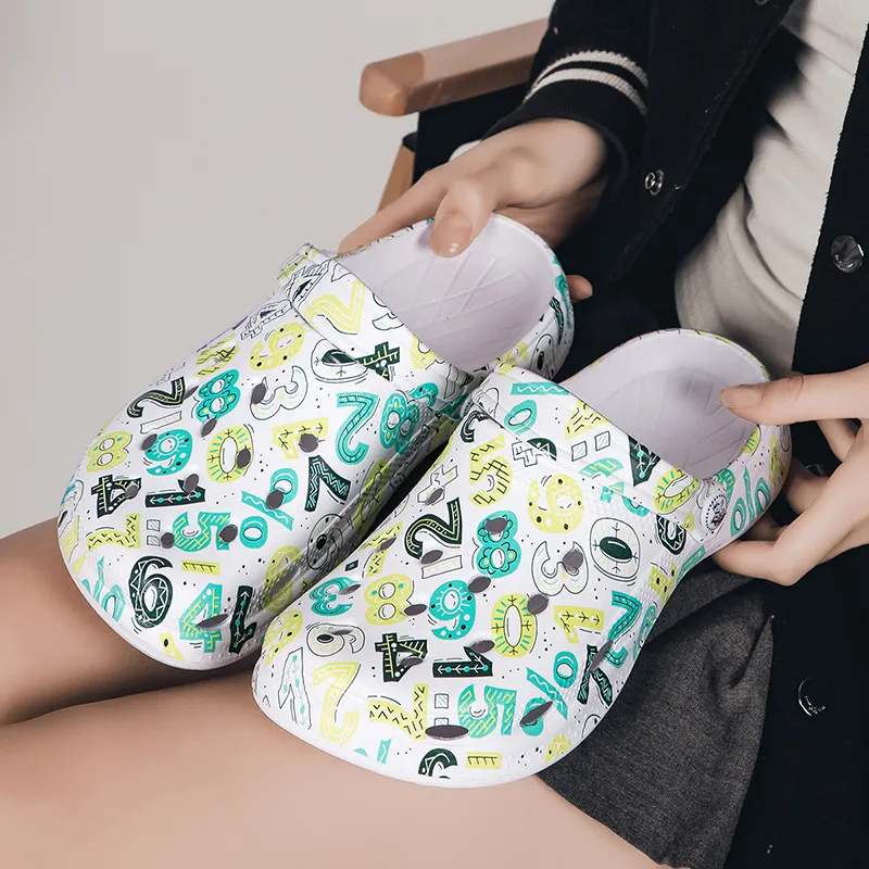 King Jinmai Clogs Unisex-16