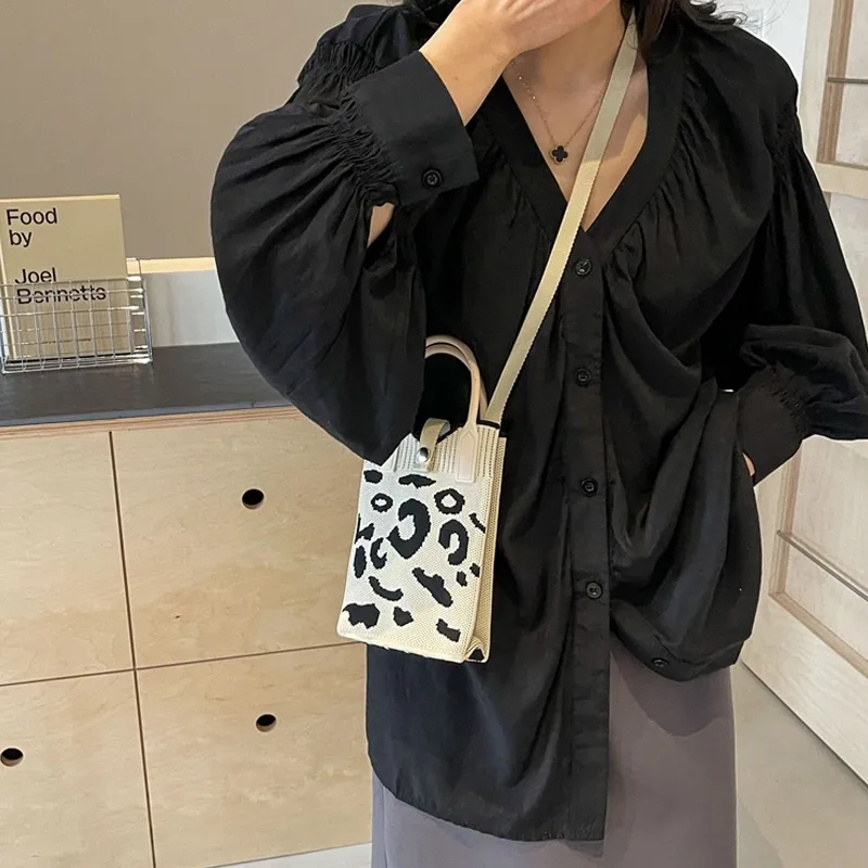 GKY Polyester One Shoulder Handbag Unisex-4