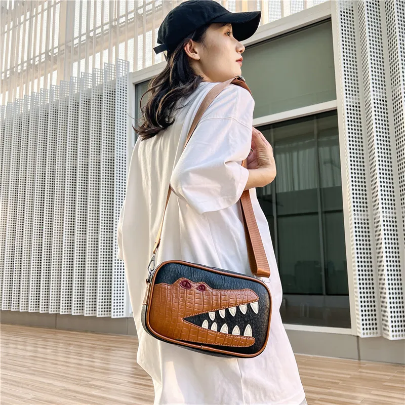 PULUWIRR PU Fanny Pack, Camera Bag, Sling Bag, Crossbody Bag, Shoulder Bag Regular Unisex Black/Brown-29