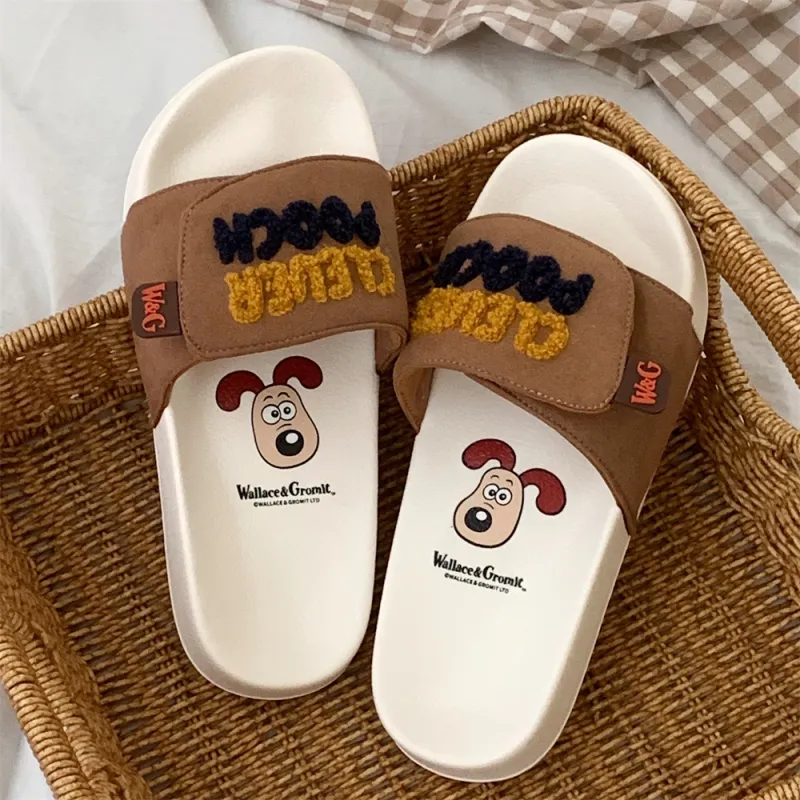 SHIGUDE x Super Invincible Dog Slippers Unisex Black-11