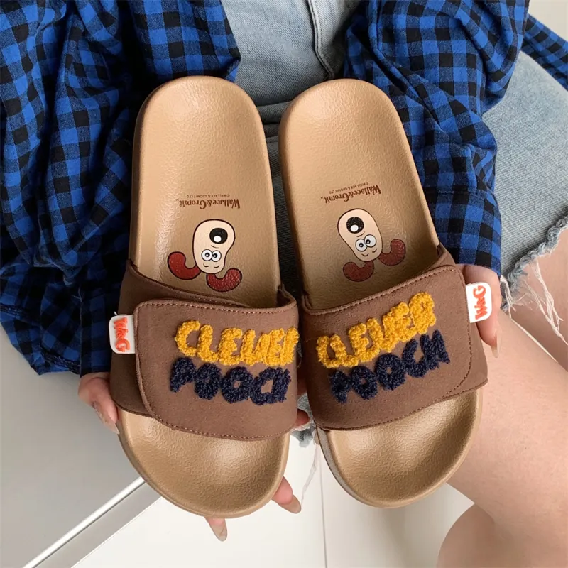 SHIGUDE x Super Invincible Dog Slippers Unisex Black-15