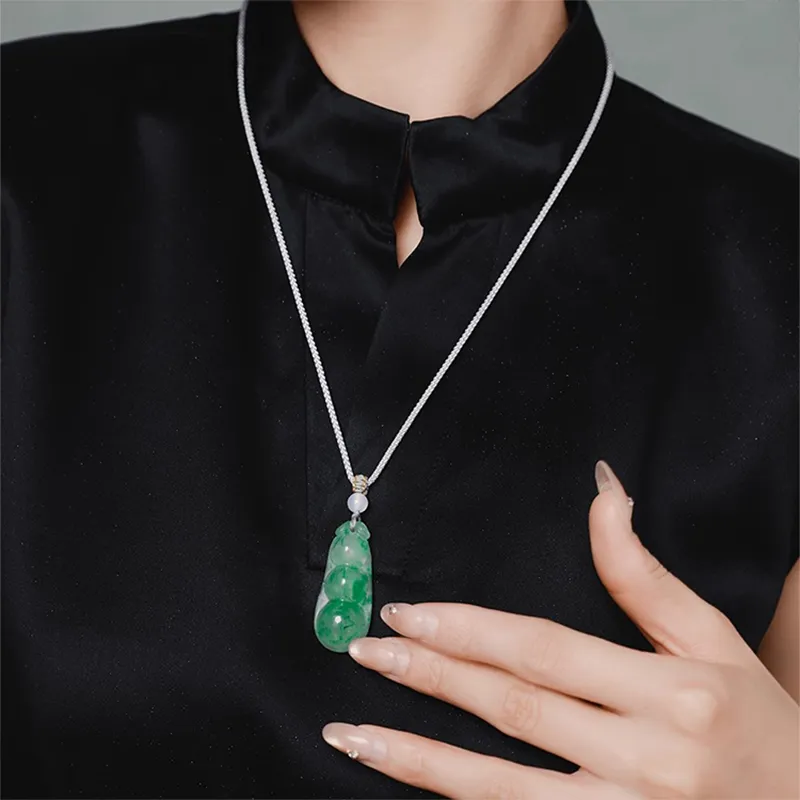 Hkgd African Emerald Necklaces Unisex-3