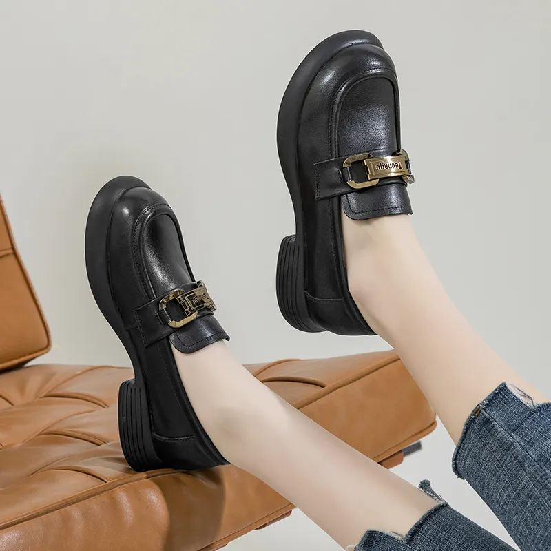 Okahui Loafers Women's Khaki-1