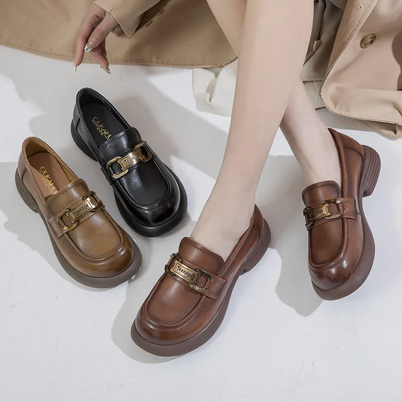 Okahui Loafers Women's Khaki-8