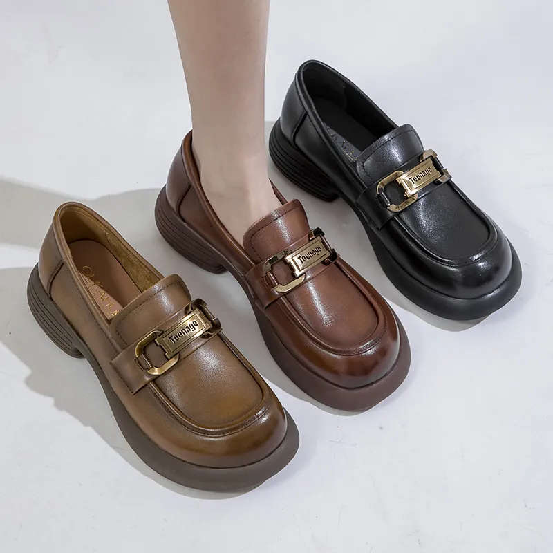 Okahui Loafers Women's Khaki-10