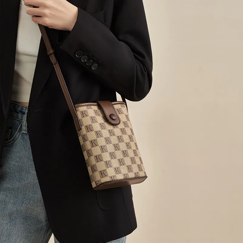 Chearly Kitity Shoulder Bags-3