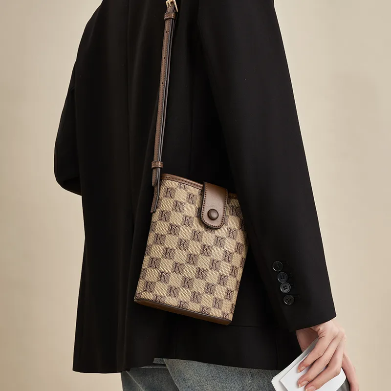 Chearly Kitity Shoulder Bags-2