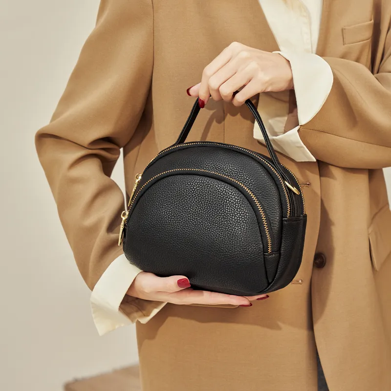 Chearly Kitity Handbags Black-4