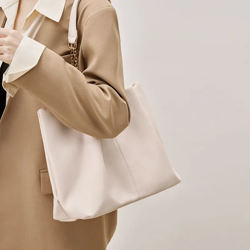 Chearly Kitity Synthetic Leather Shoulder Bag Women's Milkshake White-2