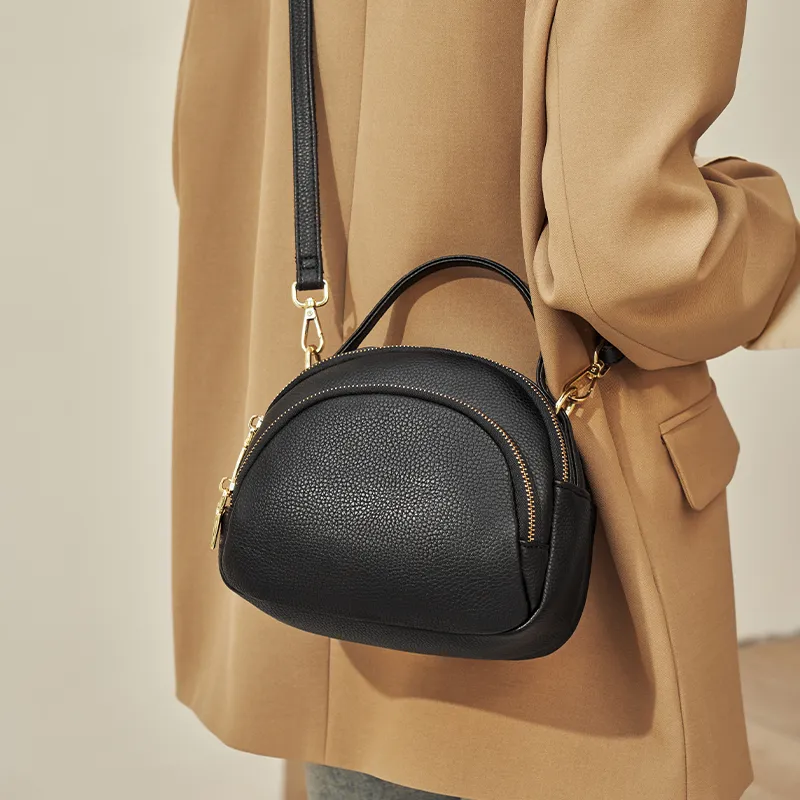 Chearly Kitity Handbags Black-3