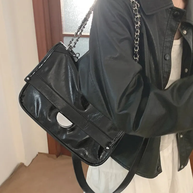 Chearly Kitity Shoulder Bags-7
