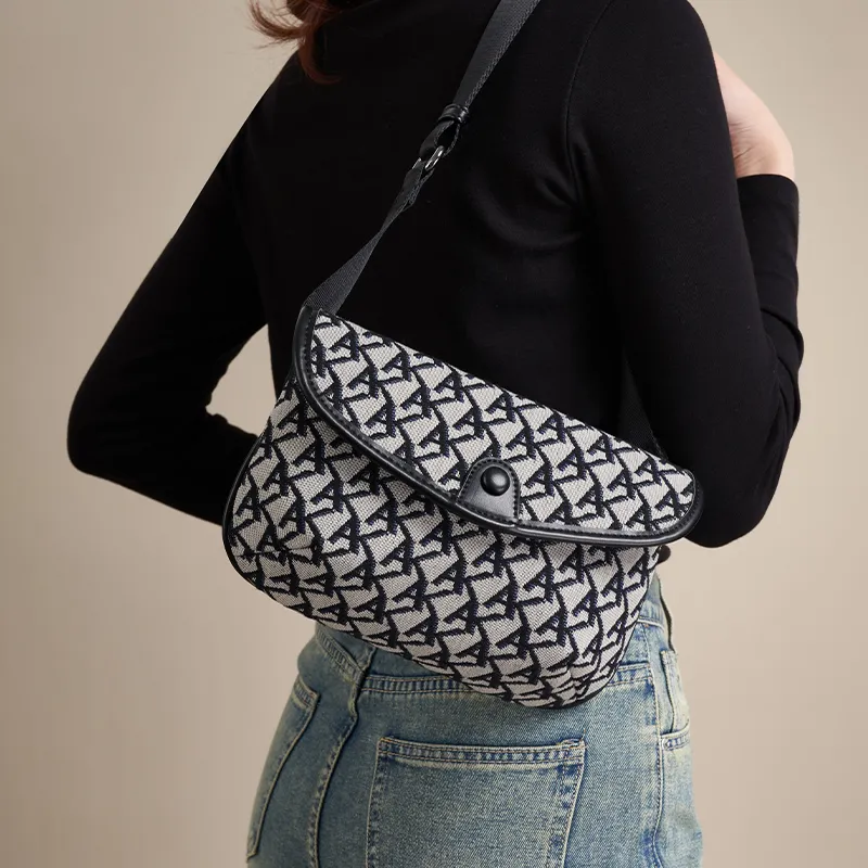 Chearly Kitity Synthetic Leather Sling Bag Medium Size Women's Classic Black-4
