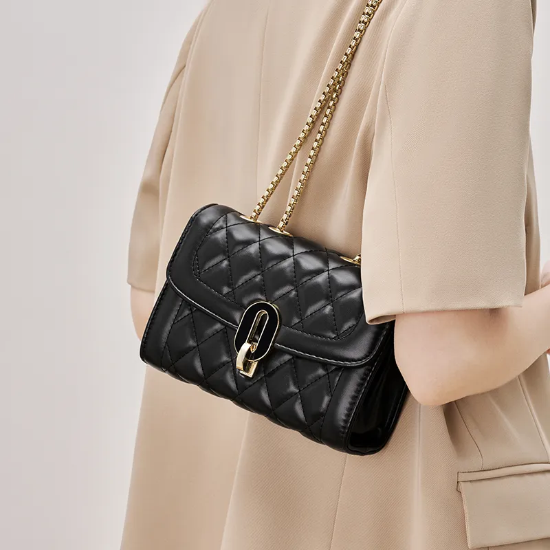 Chearly Kitity Synthetic Leather Shoulder Bag Crossbody Bag Regular Women's Black/White-1