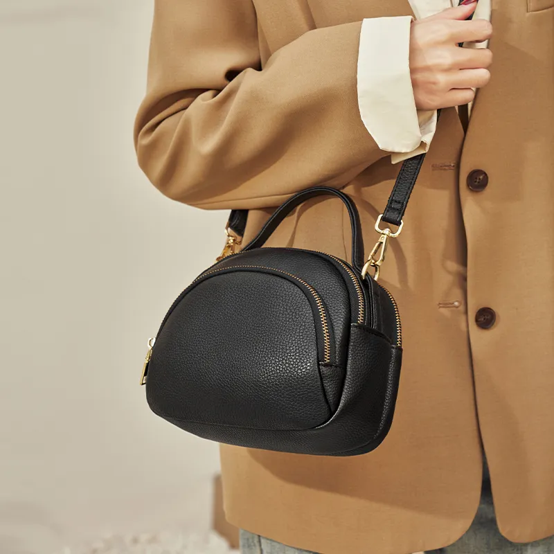 Chearly Kitity Handbags Black-2