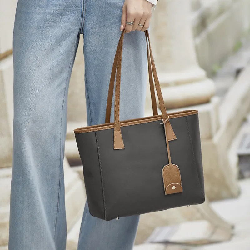 ZOOLER Oxford Handbag Regular Women's Gray-1