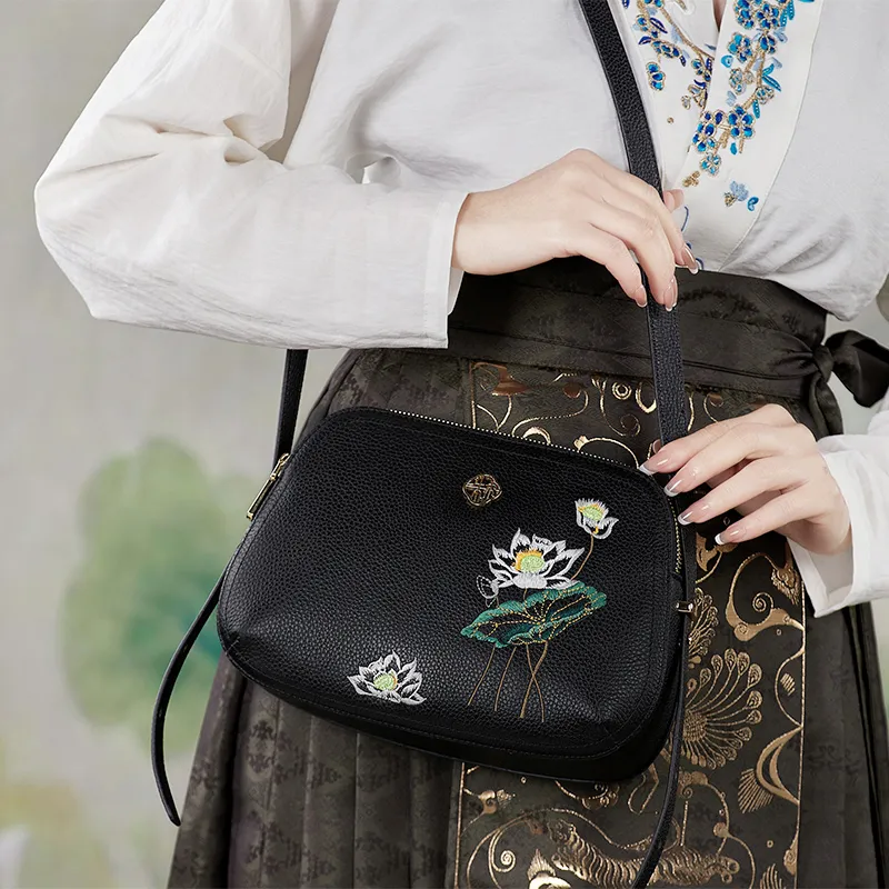 ZOOLER Top Grain Cow Leather Crossbody Bag Trumpets Women's Black-4