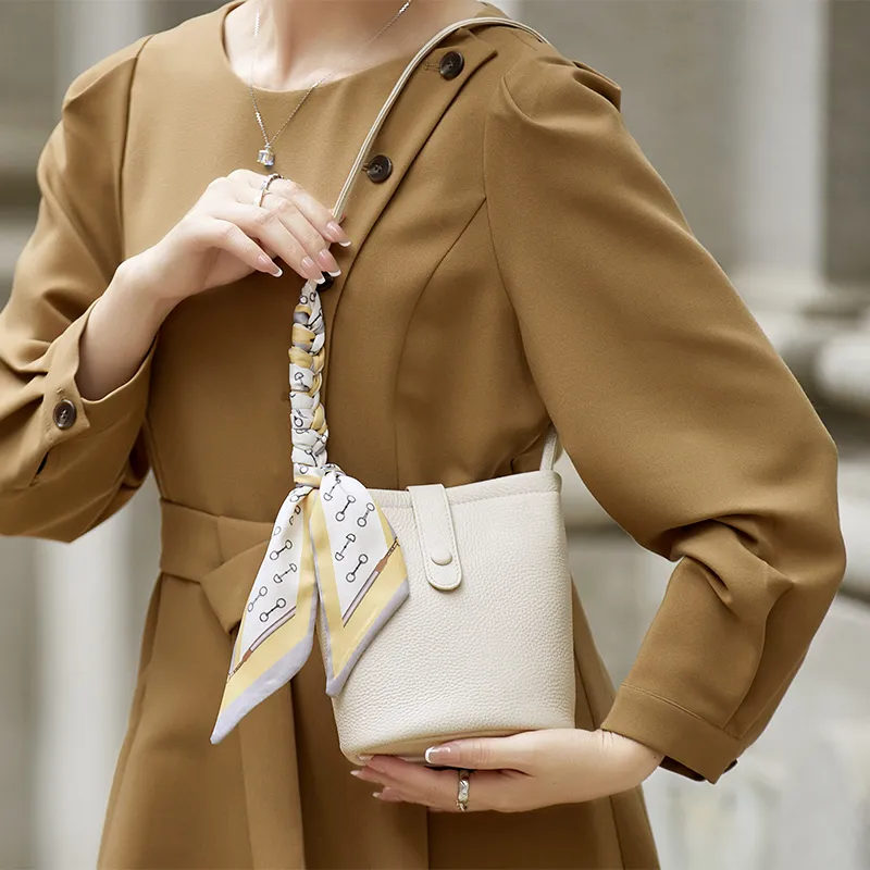 ZOOLER Genuine Leather Shoulder Bag, Crossbody Bag Women's White-4