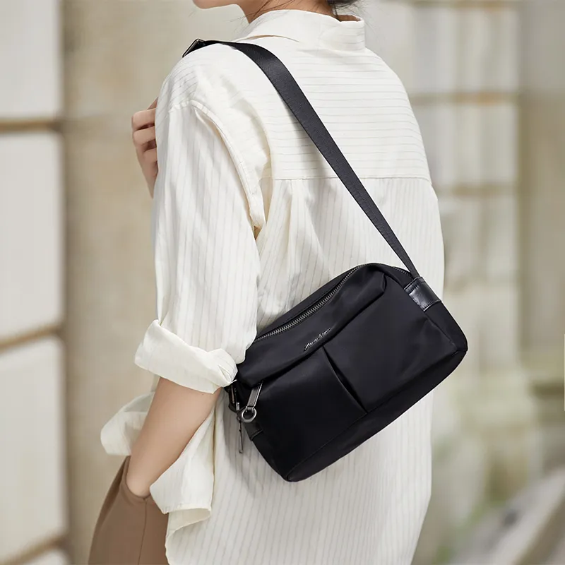 ZOOLER Oxford Crossbody Bags Trumpets Women's Apricot/Black-7