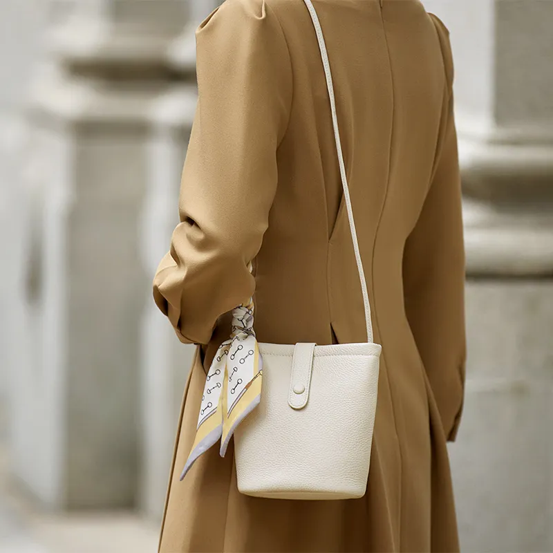 ZOOLER Genuine Leather Shoulder Bag, Crossbody Bag Women's White-2
