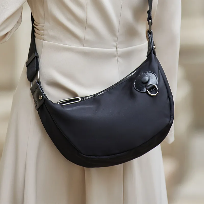 ZOOLER Oxford Shoulder Bag Regular Women's Black-1
