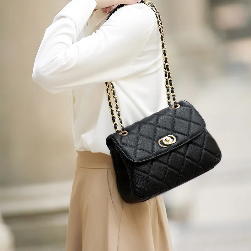 ZOOLER Cow Leather Shoulder Bag Women's Black-2