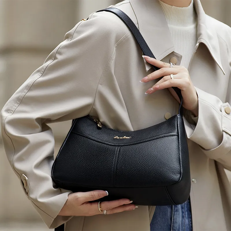 ZOOLER Cow Leather Shoulder Bag Women's Black-3