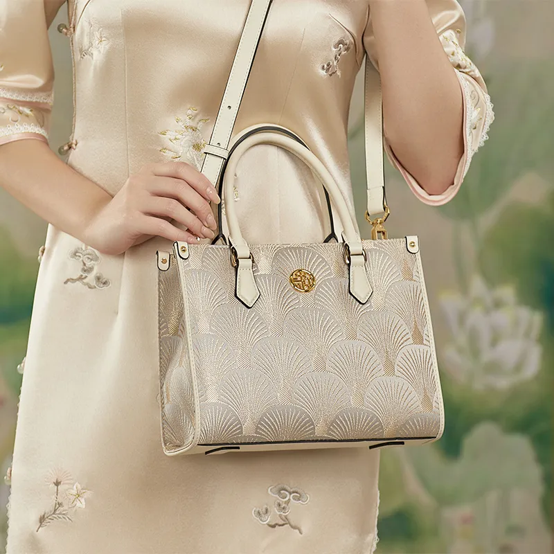 ZOOLER Cow Leather Crossbody Handbag Women's Elegant White-4