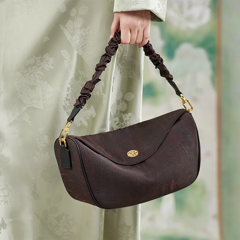 ZOOLER Cow Leather Underarm Shoulder Bag Women's Pitch Black-1